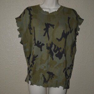 Sz XS Acrobat Green Destroyed Hem Sleeveless Camo Sweater Top